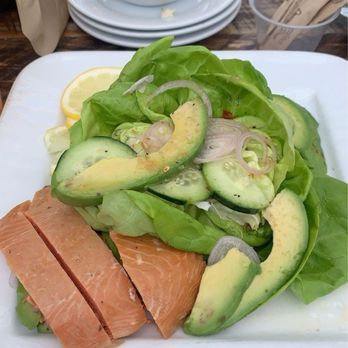 High Hand Cafe - Smoked salmon salad - New American Near Me - Loomis, California