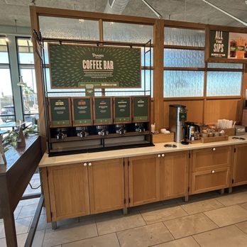 Panera Bread - Coffee bar - Salad Near Me - El Centro, California Panera Bread - Coffee bar - Salad Near Me - El Centro, California
