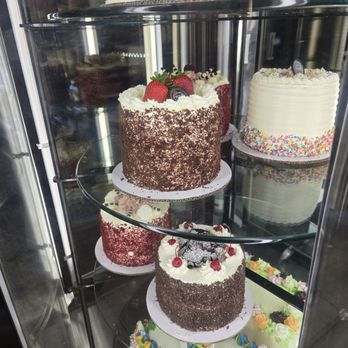 Freed's Bakery - Cakes - Bakeries Near Me - Las Vegas, Nevada Freed's Bakery - Cakes - Bakeries Near Me - Las Vegas, Nevada