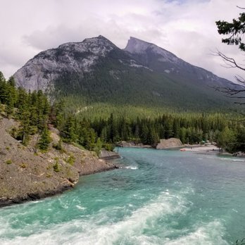 Bow Falls - Bow River - Hiking Near Me - Banff, Alberta