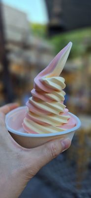 The Tropical Hideaway by null