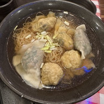 Yummy Noodle House 粥麵之家 - 3 Color Dumplings Noodle Soup - Noodles Near Me - Bayside, New York