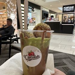 Dubai Chocolate Strawberries