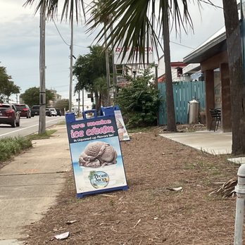 Pecan Jacks - Destin - Road sign - Ice Cream & Frozen Yogurt Near Me - Destin, Florida Pecan Jacks - Destin - Road sign - Ice Cream & Frozen Yogurt Near Me - Destin, Florida