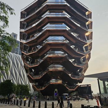 Vessel - Landmarks & Historical Buildings Near Me - New York, New York