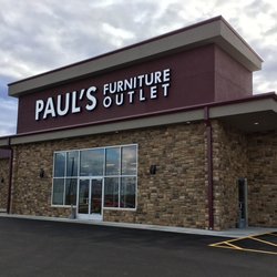 Paul's Furniture Outlet - Outside of building