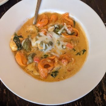 Girardi's Osteria - Tortellini basilico - Italian Near Me - Edmonds, Washington