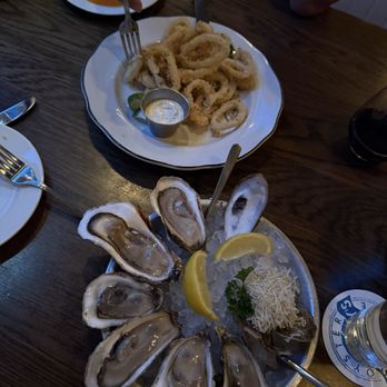 Rodney's Oyster House Calgary - Seafood Near Me - Calgary, Alberta Rodney's Oyster House Calgary - Seafood Near Me - Calgary, Alberta