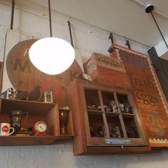 Blue Fox Cafe - Breakfast & Brunch Near Me - Victoria, British Columbia
