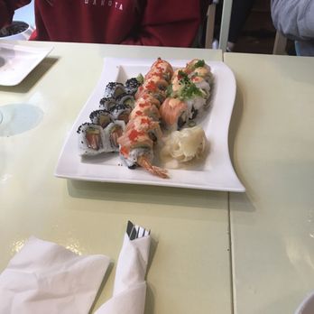 Mandalay - Sushi Bars Near Me - Bergen, 12