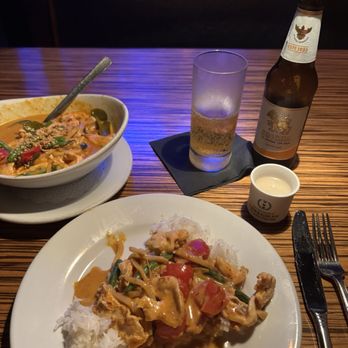 Thai Spice - Panang Chicken Curry with Japanese Nigroni Sake? and Thai Singha beer... - Thai Near Me - Fort Lauderdale, Florida Thai Spice - Panang Chicken Curry with Japanese Nigroni Sake? and Thai Singha beer... - Thai Near Me - Fort Lauderdale, Florida