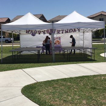 Crescent Park - The picnic area was not large enough as there are only four tables so our guests ordered a tent with additional seating for their guests - Tennis Near Me - Oxnard, California