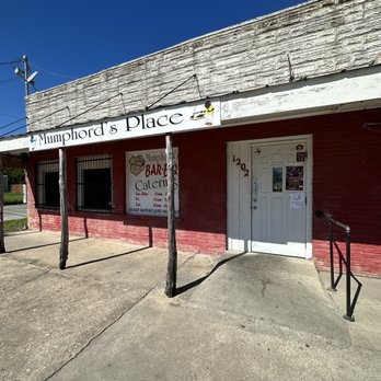 Mumphord's Place BBQ - Restaurant outside - Barbeque Near Me - Victoria, Texas Mumphord's Place BBQ - Restaurant outside - Barbeque Near Me - Victoria, Texas