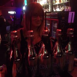 Crave Eats & Drinks