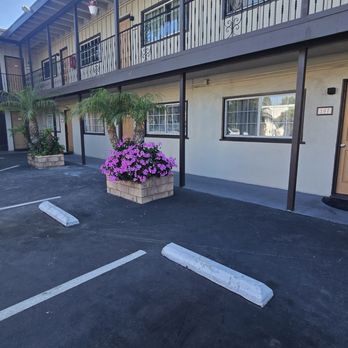Bayshore Inn - Hotels Near Me - Ventura, California Bayshore Inn - Hotels Near Me - Ventura, California