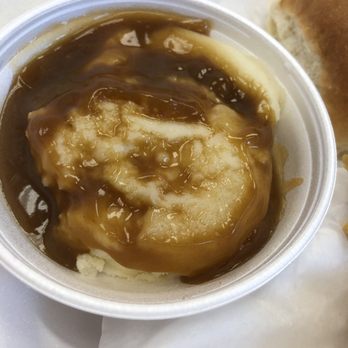 Richies - Mashed potatoes and gravy (not good) - Chicken Shop Near Me - Lexington, Kentucky