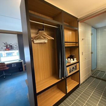 Aloft by Marriott Birmingham Soho Square - Hotels Near Me - Homewood, Alabama Aloft by Marriott Birmingham Soho Square - Hotels Near Me - Homewood, Alabama