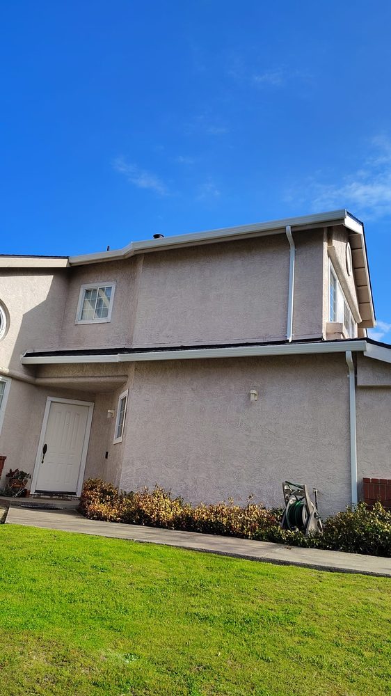 Slide of Roofers United