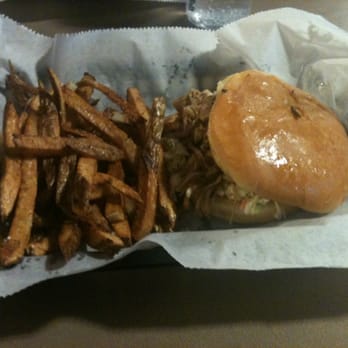 Crossroads Rib Shack - Bar-b-que and fries - Barbeque Near Me - Tupelo, Mississippi Crossroads Rib Shack - Bar-b-que and fries - Barbeque Near Me - Tupelo, Mississippi