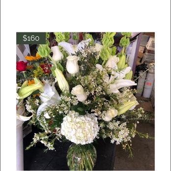 Bloomers Florist - The bouquet advertised on the website. - Florists Near Me - Las Vegas, Nevada Bloomers Florist - The bouquet advertised on the website. - Florists Near Me - Las Vegas, Nevada