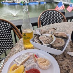 The Rudder At Anchor High Marina - The biggest oysters!!!