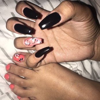 K & J Nails - Toes and Set - Nail Salons Near Me - Vallejo, California