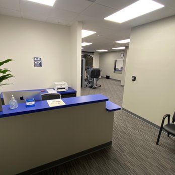 Crest Physical Therapy and Wellness - Reception/Front Desk - Physical Therapy Near Me - Torrance, California Crest Physical Therapy and Wellness - Reception/Front Desk - Physical Therapy Near Me - Torrance, California