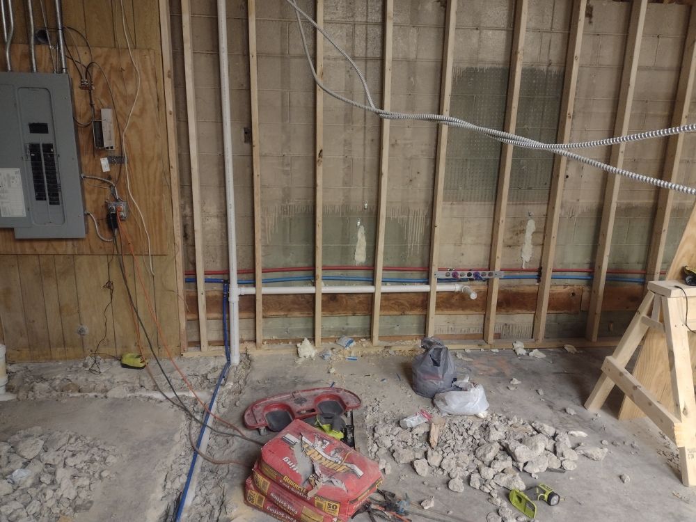 Slide of Plumbums Services