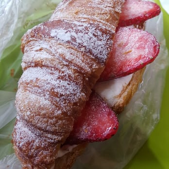 Tous Les Jours - Strawberry Croissant - Bakeries Near Me - Bellevue, Washington Tous Les Jours - Strawberry Croissant - Bakeries Near Me - Bellevue, Washington