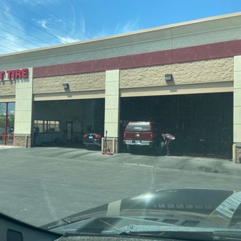 Discount Tire - Unorganized horrible management!!!!! - Tires Near Me - Henderson, Nevada Discount Tire - Unorganized horrible management!!!!! - Tires Near Me - Henderson, Nevada