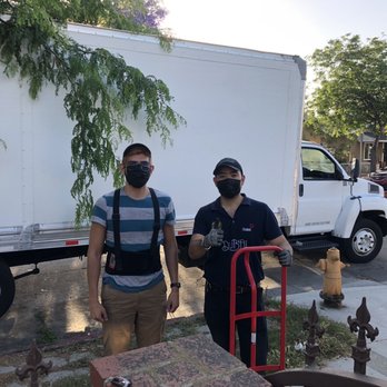 SavePro Movers - Our fantastic movers! - Movers Near Me - Los Angeles, California SavePro Movers - Our fantastic movers! - Movers Near Me - Los Angeles, California