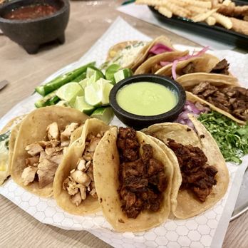 Fat Rosie's - Mexican Near Me - Oak Brook, Illinois