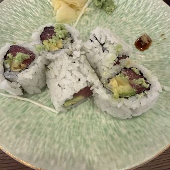 Ru San's - Tuna avocado sushi roll - Sushi Bars Near Me - Atlanta, Georgia