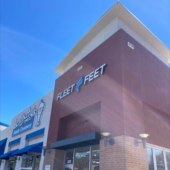 Fleet Feet - Shoe Stores Near Me - Elk Grove, California