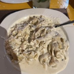 Rolandi's - Fettuccine with Gorgonzola Cheese Sauce