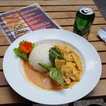 Lai Thai - Khang Gai Noo Mai - Thai Near Me - Santiago, RM Lai Thai - Khang Gai Noo Mai - Thai Near Me - Santiago, RM