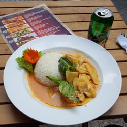 Lai Thai - Khang Gai Noo Mai