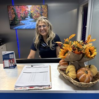 Liberty Express De Las Americas - Señora Ivonne - Shipping Centers Near Me - Doral, Florida Liberty Express De Las Americas - Señora Ivonne - Shipping Centers Near Me - Doral, Florida