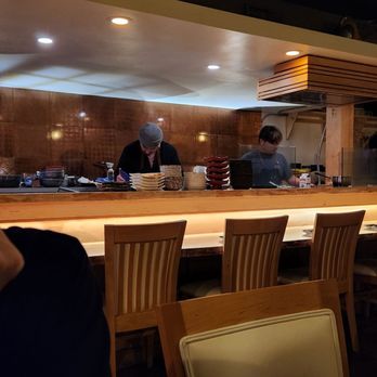New Retro - Open kitchen concept - Bars Near Me - Toronto, Ontario New Retro - Open kitchen concept - Bars Near Me - Toronto, Ontario