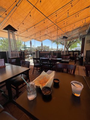 Xclusive Taqueria Moderna by null