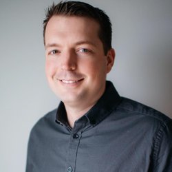 Roberts Dental Group - Dr. Justin L. Roberts - dentist/owner