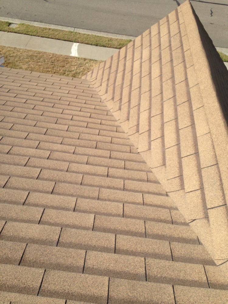 Slide of Hector's Roofing