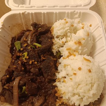Chee-Bog - Bistek (beef Filipino style) Marinated in soy sauce and kalamansi juice. - Filipino Near Me - Cohoes, New York