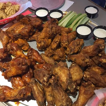 Pluckers Wing Bar - Grapevine - Chicken Wings Near Me - Grapevine, Texas Pluckers Wing Bar - Grapevine - Chicken Wings Near Me - Grapevine, Texas