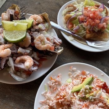 Mariscos Los Compadres - Oysters prepared, fish taco and a tostada de jaiva - Seafood Near Me - Watsonville, California
