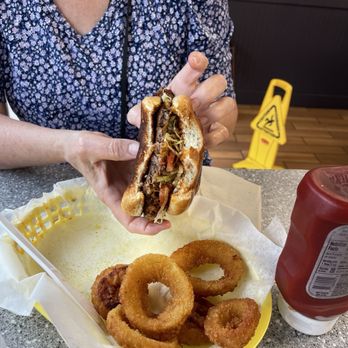 BT Bistro - Memphis Burgos onion rings. House made! - Burgers Near Me - Memphis, Tennessee