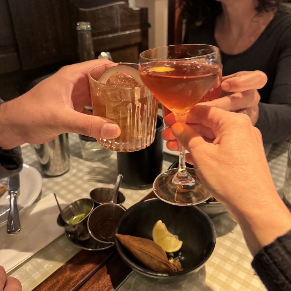 Dishoom - Cocktails - Indian Near Me - London, XGL