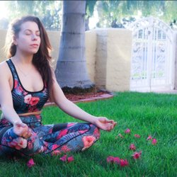 Food Pharmacy RD - Brianna is a Certified Yoga Instructor through CorePower Yoga in San Diego, CA since 2012.