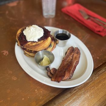 Otto's - Lemon blueberry Buttermilk Pancakes - Breakfast & Brunch Near Me - Covington, Kentucky