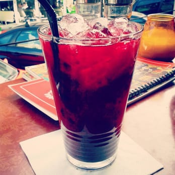 Nova Resto Bar - Currant lemonade - Breakfast & Brunch Near Me - Kraków, Massachusetts